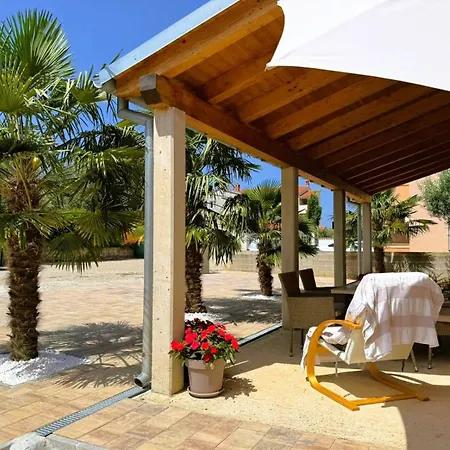 Apartment Apartments Primo - Pula